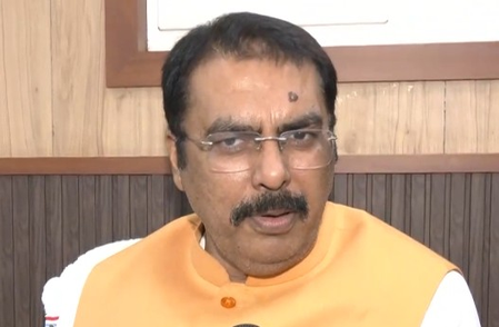 FIR against Khan sir: NDA calls for action against ‘coaching mafia’; Oppn alleges educator being targeted