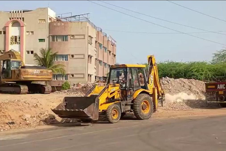 Unauthorised structures demolished on civic land in Ahmedabad