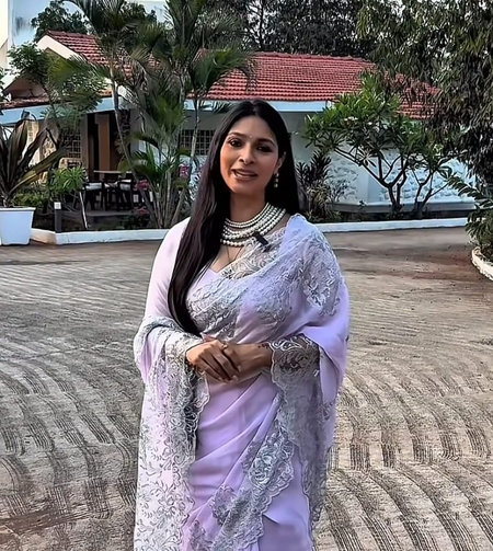 Tanishaa Mukerji gives glimpse of grandmother Shobna Samarth’s heritage house where mother Tanuja spent entire childhood