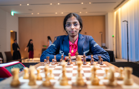 Sister Vaishali follows in Pragg’s footsteps, wins WR Women’s Chess Tour in Tokyo