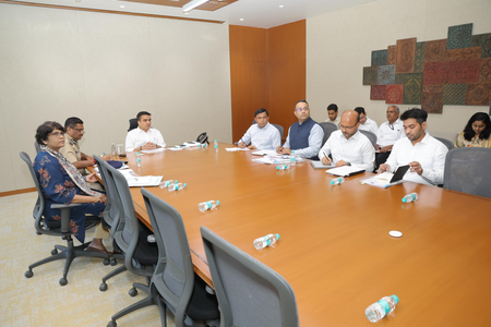 Gujarat: Eight senior IPS officers to stay in 16 border villages for security, community review