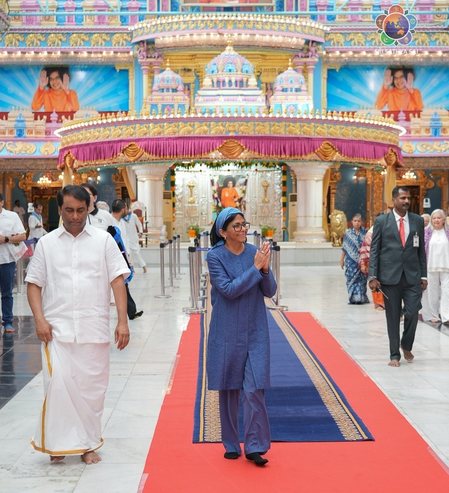 Acting Venezuela President praises value-based education at Andhra Pradesh’s Sri Sathya Sai Institute