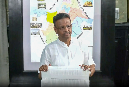 Firhad Hakim’s meeting with Ritabrata Banerjee in Bengal Assembly sparks buzz
