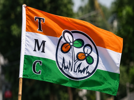 Bengal: Sainthia civic board dissolved as 14 Trinamool councillors quit