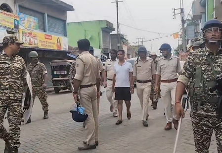 Bengal: Police parade Trinamool leader in half pants and T-shirt