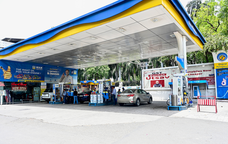India restricts bulk sale of diesel, petrol at retail outlets for 90 days