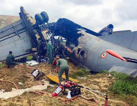 Kharge, Priyanka condole death of 5 IAF personnel in Assam IAF plane crash (Ld)