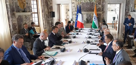 PM Narendra Modi, French President Emmanuel Macron hold talks in Nice