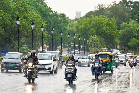 Delhi-NCR residents get respite from heat, IMD forecasts similar weather for few days