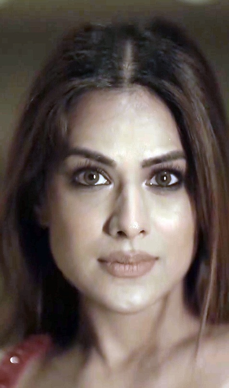 Nia Sharma shares unique take on how fame works today