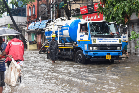 Light rain likely in Kolkata on Yoga Day, heavy showers alert for north Bengal