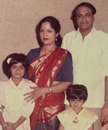 Shamita Shetty shares an unseen childhood picture with sister Shilpa Shetty and parents