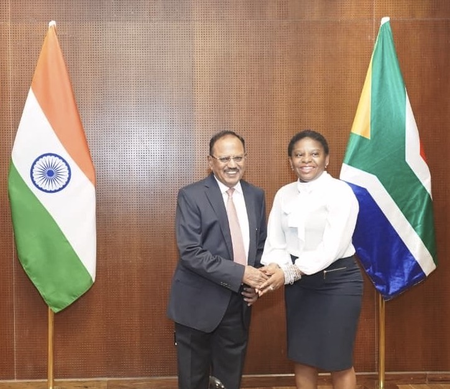 India, South Africa discuss bilateral cooperation at BRICS meet