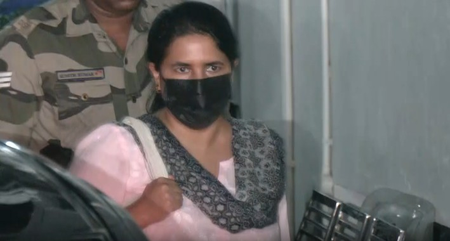 CMRL-Exalogic case: Pressure mounts on Vijayan family as Veena appears before ED again