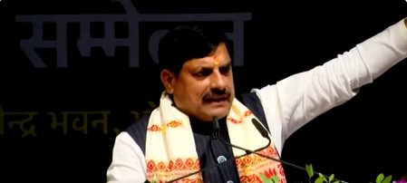 MP CM honours Emergency-era activists, announces welfare package for ‘Loktantra Senanis’
