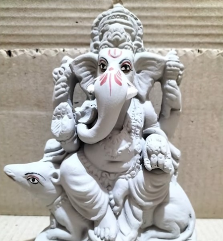 PM Modi urges people to choose clay idols for Ganesh Utsav, support local artisans