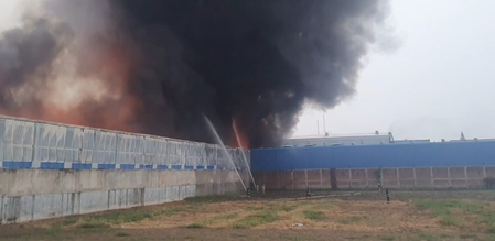 Fire at cooking oil warehouse in Patna, losses exceed Rs 50 lakh