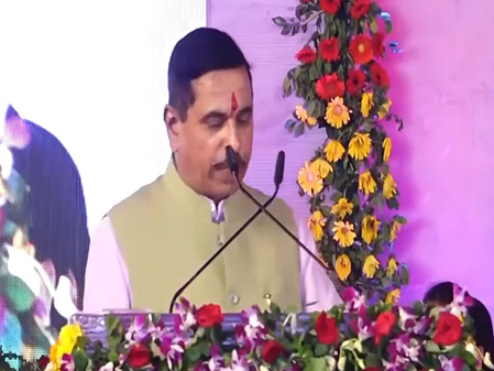 Prahlad Joshi inaugurates 950 MW of solar projects in Madhya Pradesh