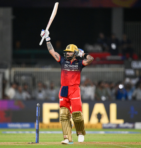Kohli knows how to pace a chase right through the innings and finish it off: de Villiers