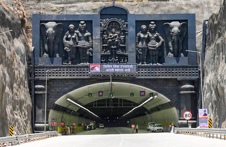 Maha govt under Oppn fire after newly inaugurated Mumbai-Pune Expressway ‘missing link’ shut due to rain damage, landslide