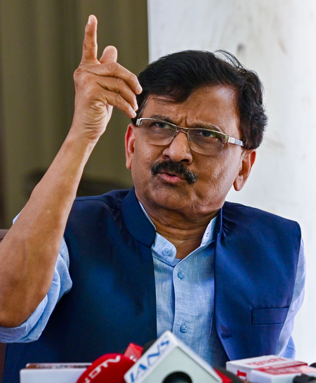 Left stone on our head while we slept, Sanjay Raut blasts Sachin Ahir’s defection; calls for introspection
