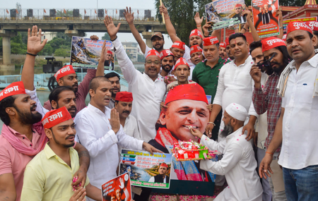 Rahul Gandhi, CM Adityanath extend ‘warm’, ‘heartfelt’ birthday greetings to SP chief Akhilesh Yadav