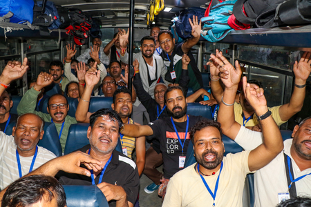 Over 1.42 lakh perform Amarnath Yatra in six days; 8,150 leave Jammu for Kashmir today