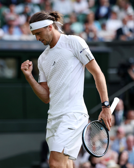 Wimbledon: Zverev races past Royer, another high-profile win for Berrettini; wildcard Fery in Rd 3