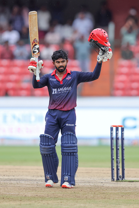 TG20 Season 1: Gaurav Reddy’s blistering 101* helps Nalgonda Knights surge to 2nd spot