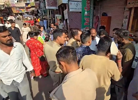 Three injured after accidental fire from PAC jawan’s gun near Kashi Vishwanath Temple