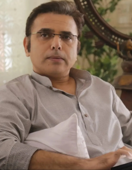 Harsh Chhaya says Gen Z doesn’t need to know him, recalls only knowing Dilip Kumar, Big B when he entered industry