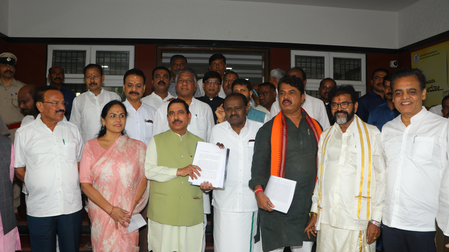 Shivakumar’s govt trying to derail SIR process: Three Union Ministers to K’taka CEO