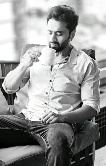 Jackky Bhagnani shares how he balances work while enjoying the Mumbai monsoon