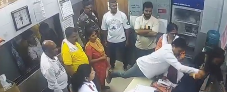 Shiv Sena corporator assaults woman doctor, Maha govt promises strict action