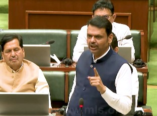 CM Fadnavis rebuts Oppn over Mumbai rain fury, cites unprecedented rainfall, slams past desilting scams