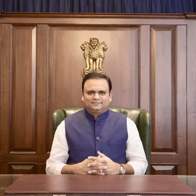 Speaker pulls up Maha govt over absenteeism during Assembly session