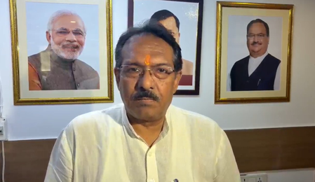 Political Hindu: Delhi BJP chief slams Kejriwal for ’embracing’ Hindutva ahead of polls