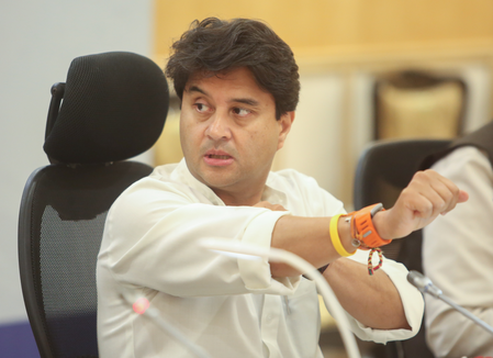 MP: Scindia campaigns for Ashutosh Tiwari, pitches BJP’s development plank in Datia