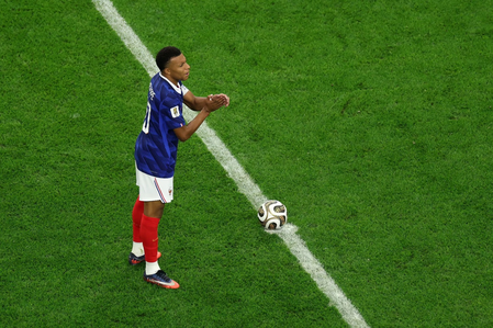 When you win, you hold your head high; when you lose, you have to keep it: Mbappe