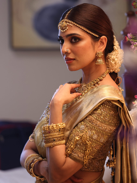 Malavika Mohanan shares first look from ‘Idhayam Murali’, says working with Fahadh Faasil ‘felt like being back in college’