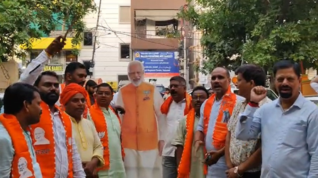 BJP workers celebrate in Varanasi after Centre approves Ganga-Varuna elevated corridor