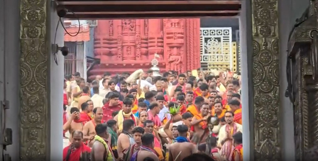 World-famous Puri Rath Yatra gets underway with grand ‘Pahandi Bije’ ritual