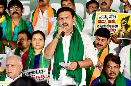 People not ‘idiots’: BJP attacks Rahul Gandhi over K’taka Cabinet expansion delay