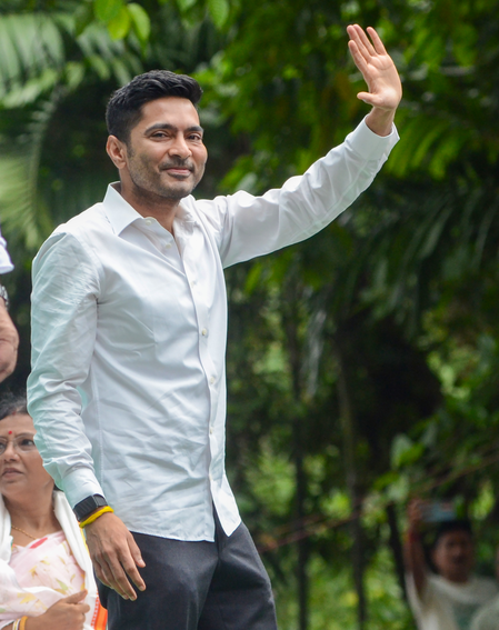 Social activist files complaint against Abhishek Banerjee over threat to life; police launch probe