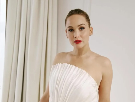 When Jennifer Lawrence was put in jail for 5 hours over visa irregularity