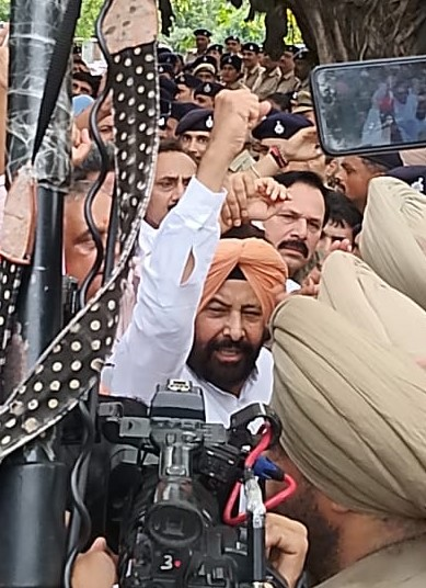 Congress indulging in misinformation politics while exploiting NEET issue, says Punjab BJP