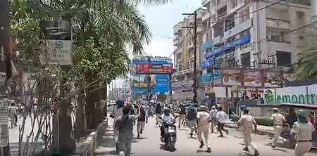 Clashes, stone-pelting during Bihar Bandh, several protesters detained