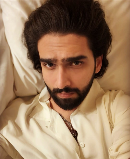 Amaal Mallik deletes tweets, targets Tanishk Bagchi indirectly yet again