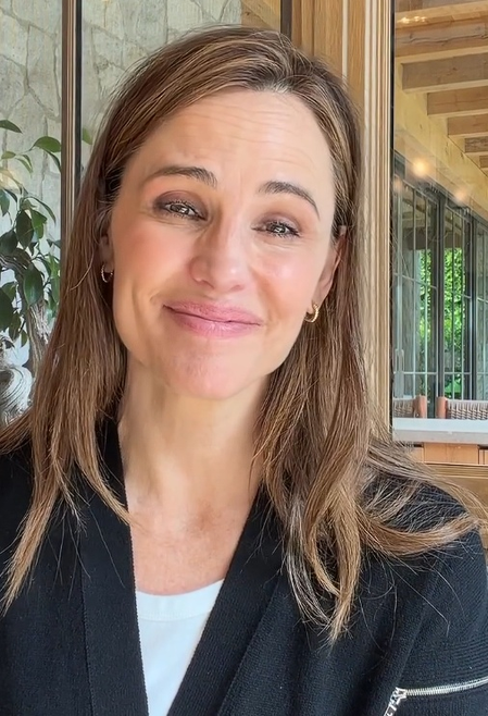 Jennifer Garner reveals why she was asked to stop taking kids to football class