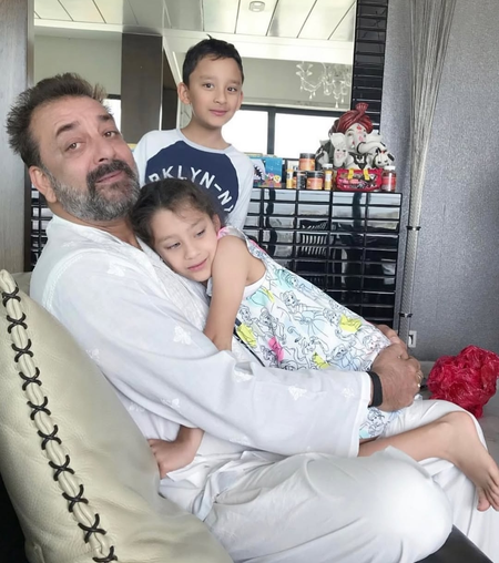 Sanjay Dutt’s twins thank their ‘best dad’ for his unwavering support & love on 67th birthday